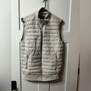 Tahari Men's Light beige Quilted puffer zip up Vest